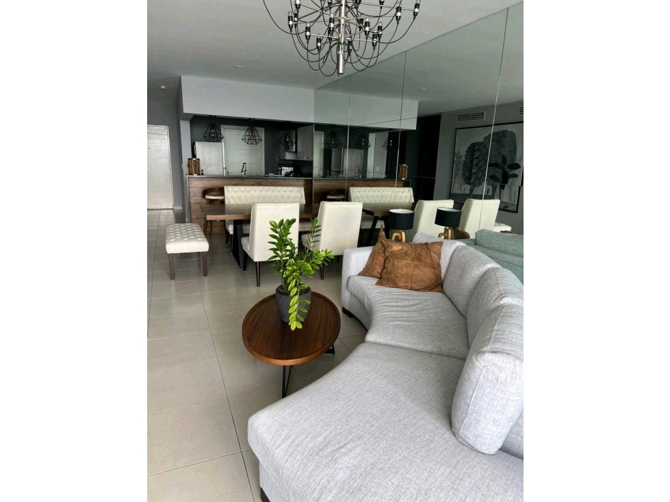 APARTAMENTO EN VENTA CON VISTA AL MAR EN AV. BALBOA — foto 6