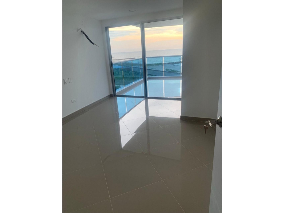 Apartamento en venta con vista al mar -frente al parque lineal crespo — foto 6
