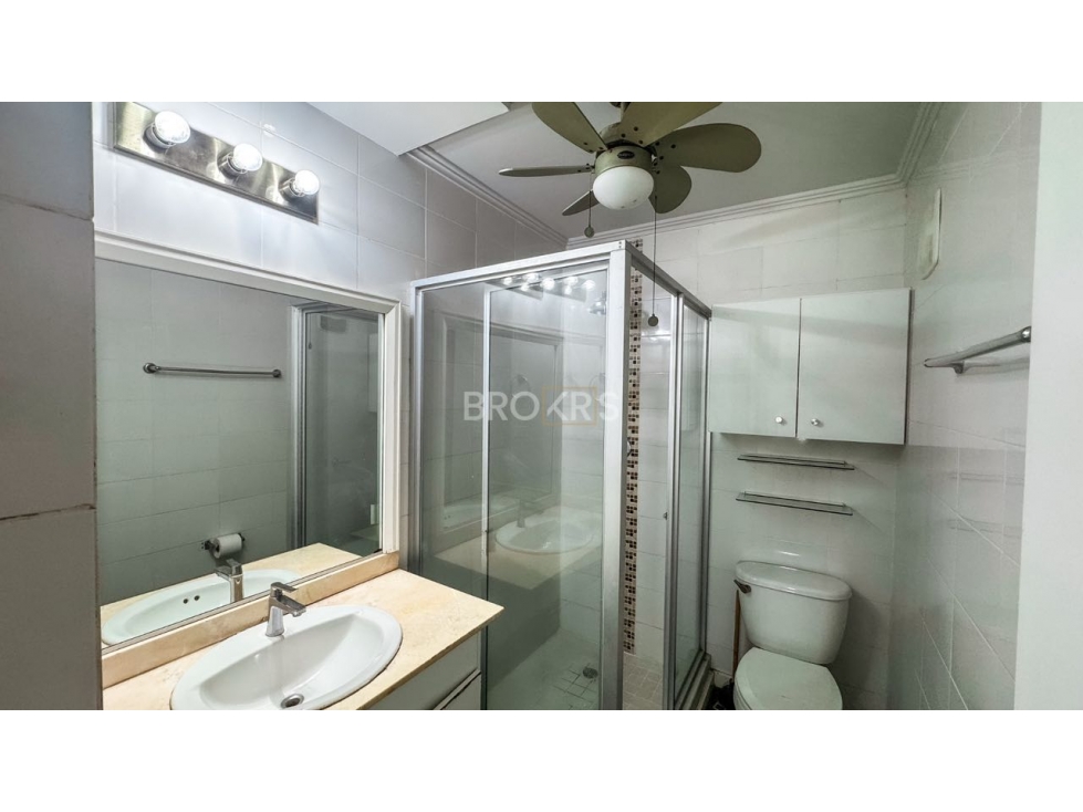 Apartamento en venta - Green Park Torre 500, Condado del Rey — foto 2