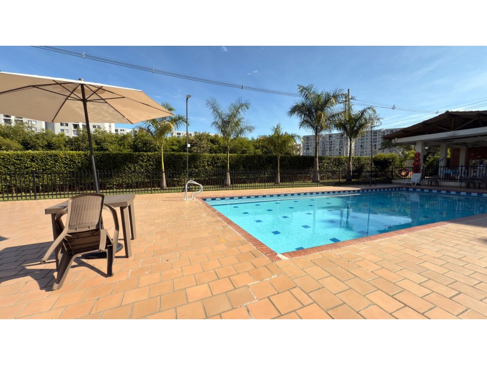 LINDO APARTAMENTO EN VENTA CONJUNTO PRADERA HACIENDA KACHIPAY SUR CALI — foto 2
