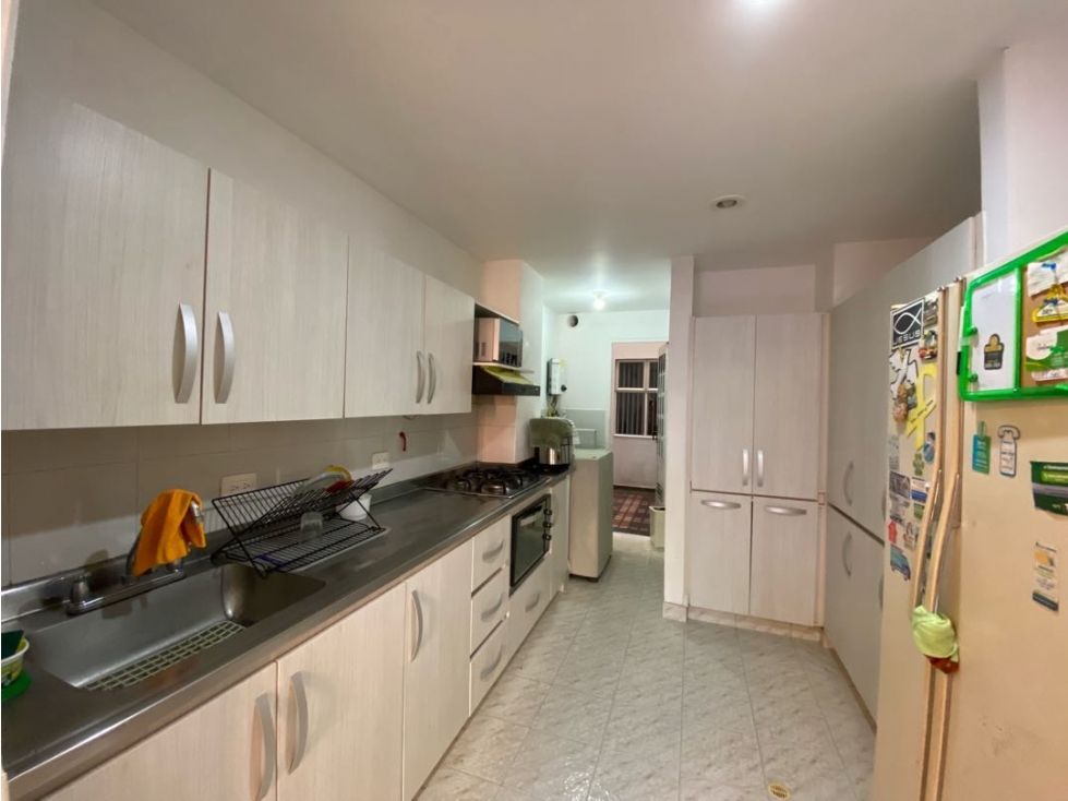 APARTAMENTO EN VENTA, CONQUISTADORES — foto 2