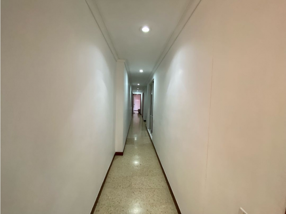 APARTAMENTO EN VENTA, CONQUISTADORES — foto 3
