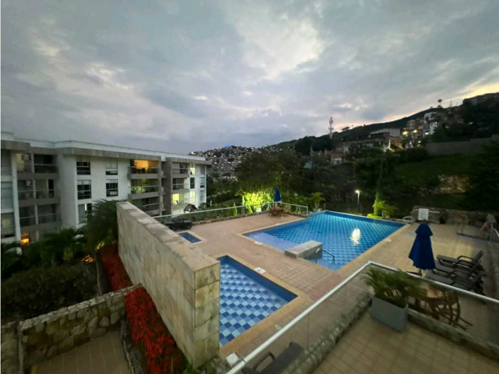 Apartamento En Venta Cristales Cali Valle del Cauca (H ) — foto 2