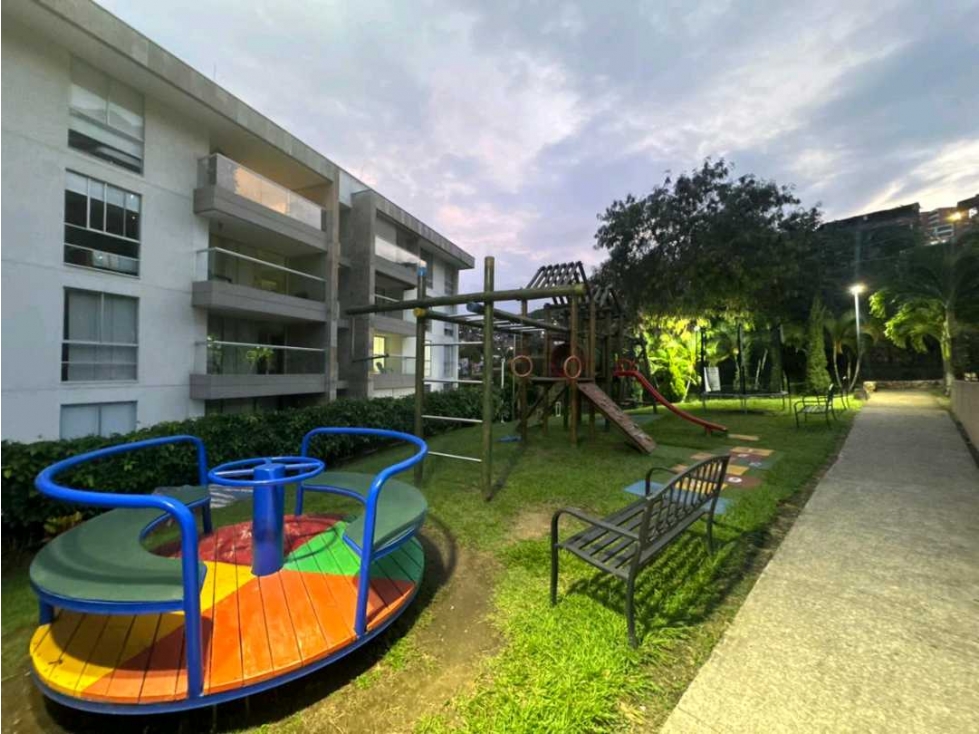 Apartamento En Venta Cristales Cali Valle del Cauca (H )