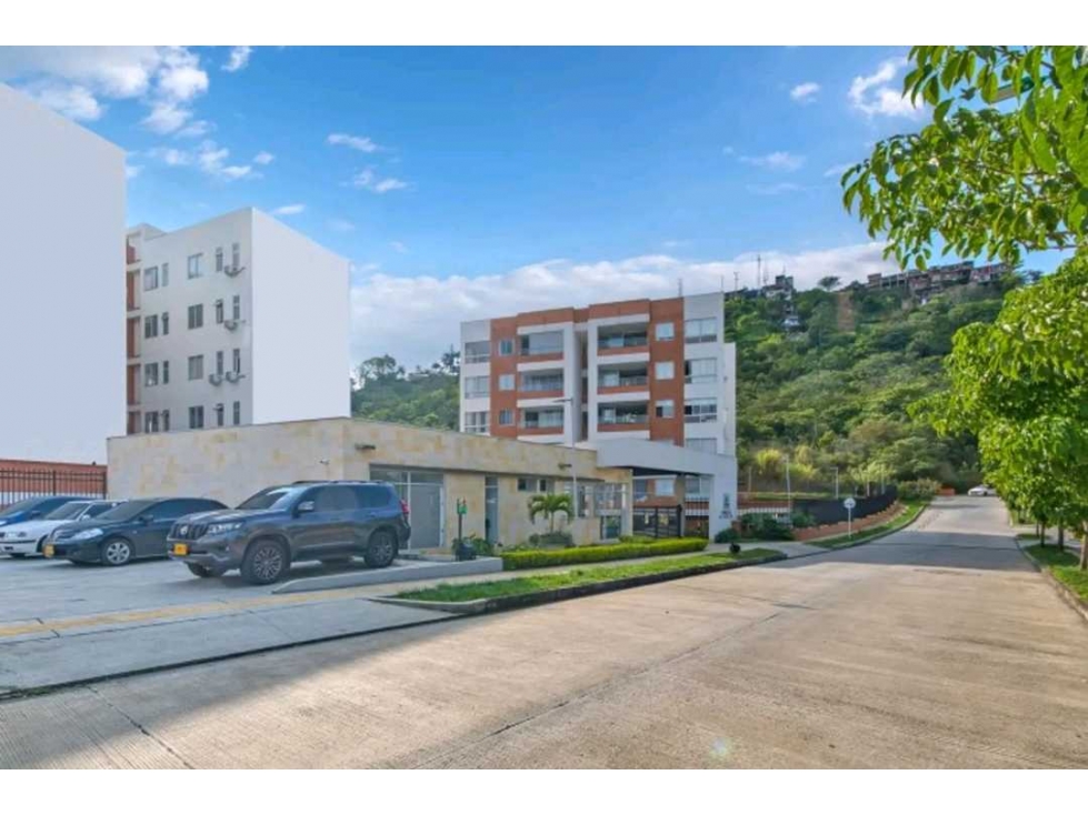 Apartamento en Venta Cristales Cali Valle del Cauca (H&RP) — foto 2