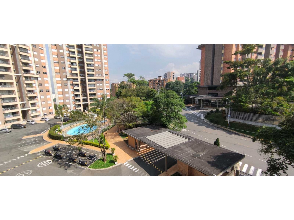 Apartamento en venta Cumbres Envigado