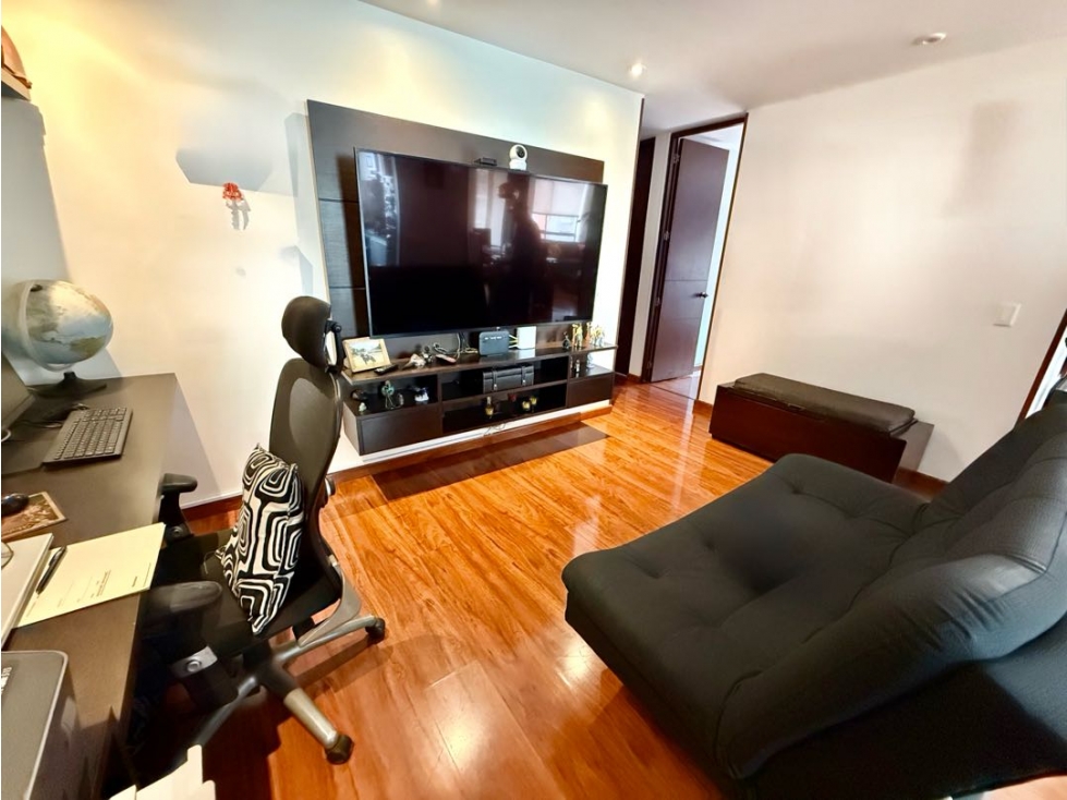 Apartamento en Venta de 113 m² con 3 Habitaciones y Estudio — foto 5