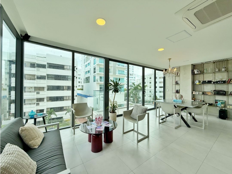 Venta apartamento de 3 alcobas Edificio Punta del Este Castillogrande — foto 2
