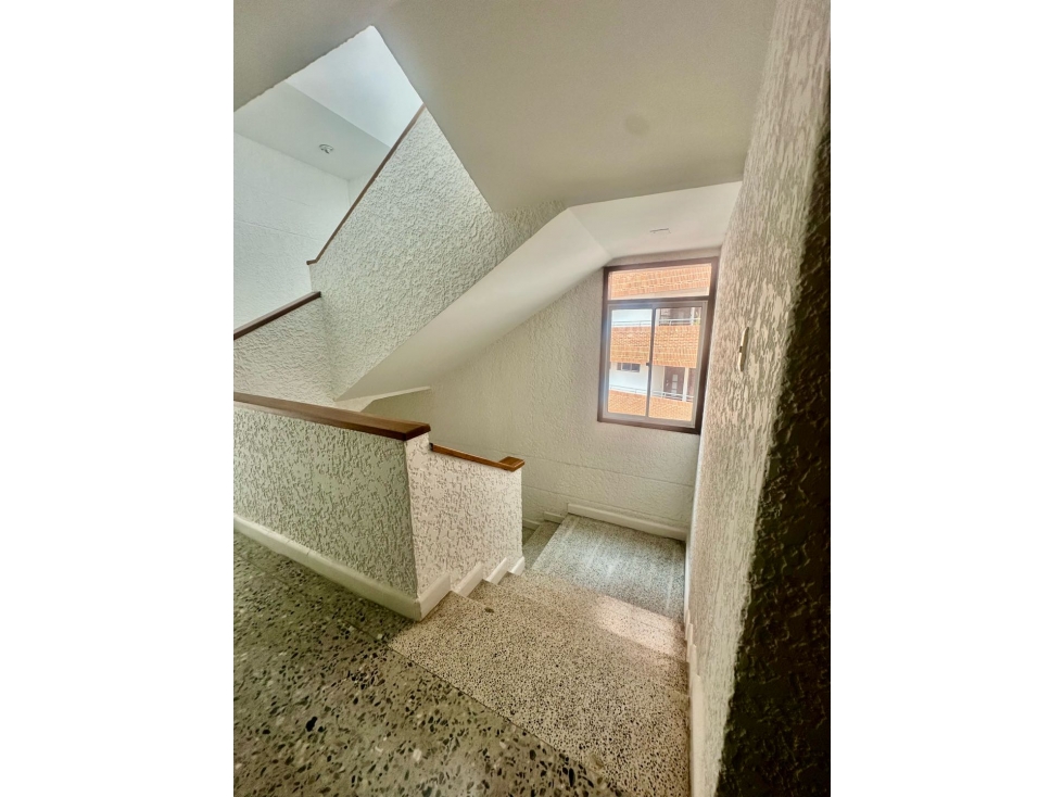 APARTAMENTO EN VENTA DE 3 HABITACIONES CERCA AL VIVA — foto 5