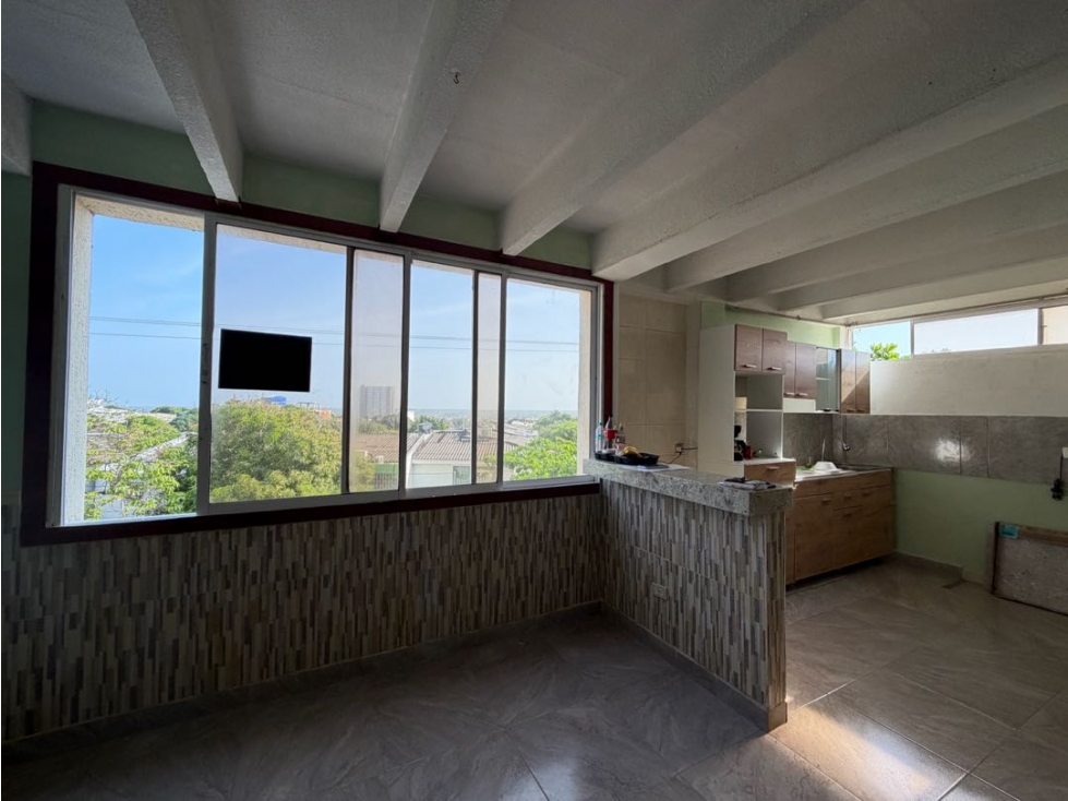 APARTAMENTO EN VENTA DE 3 HABITACIONES EN BARRIO PARAÍSO — foto 2