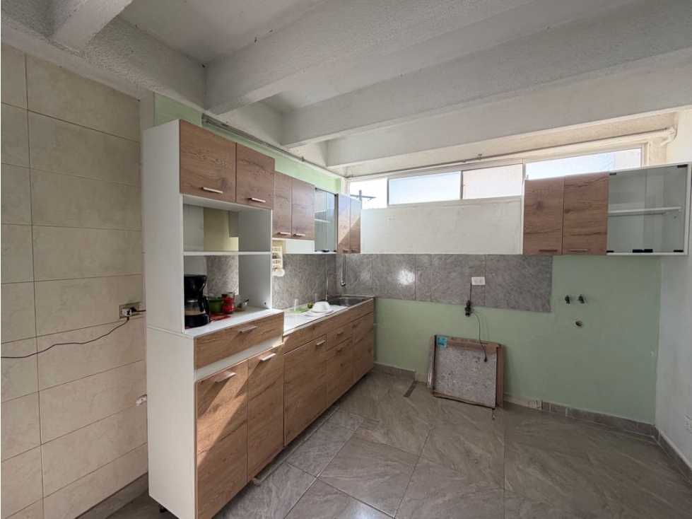 APARTAMENTO EN VENTA DE 3 HABITACIONES EN BARRIO PARAÍSO — foto 4