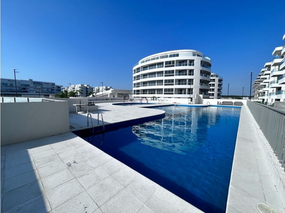 Apartamento en venta uso mixto. Edificio Castelo Serena del Mar.