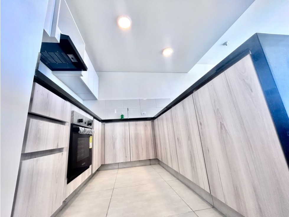 Apartamento en venta uso mixto. Edificio Castelo Serena del Mar. — foto 3