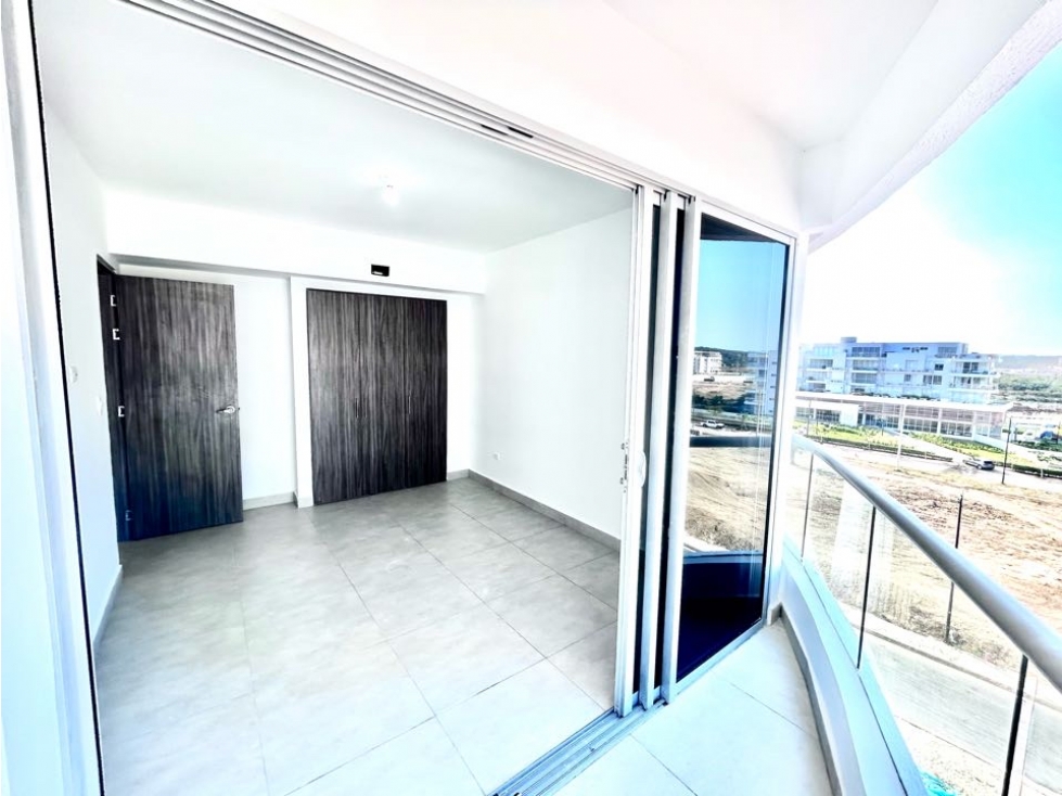 Apartamento en venta uso mixto. Edificio Castelo Serena del Mar. — foto 4