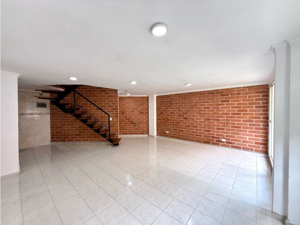 APARTAMENTO EN VENTA DUPLEX | LOMA DEL INDIO | 3 HABITACIONES