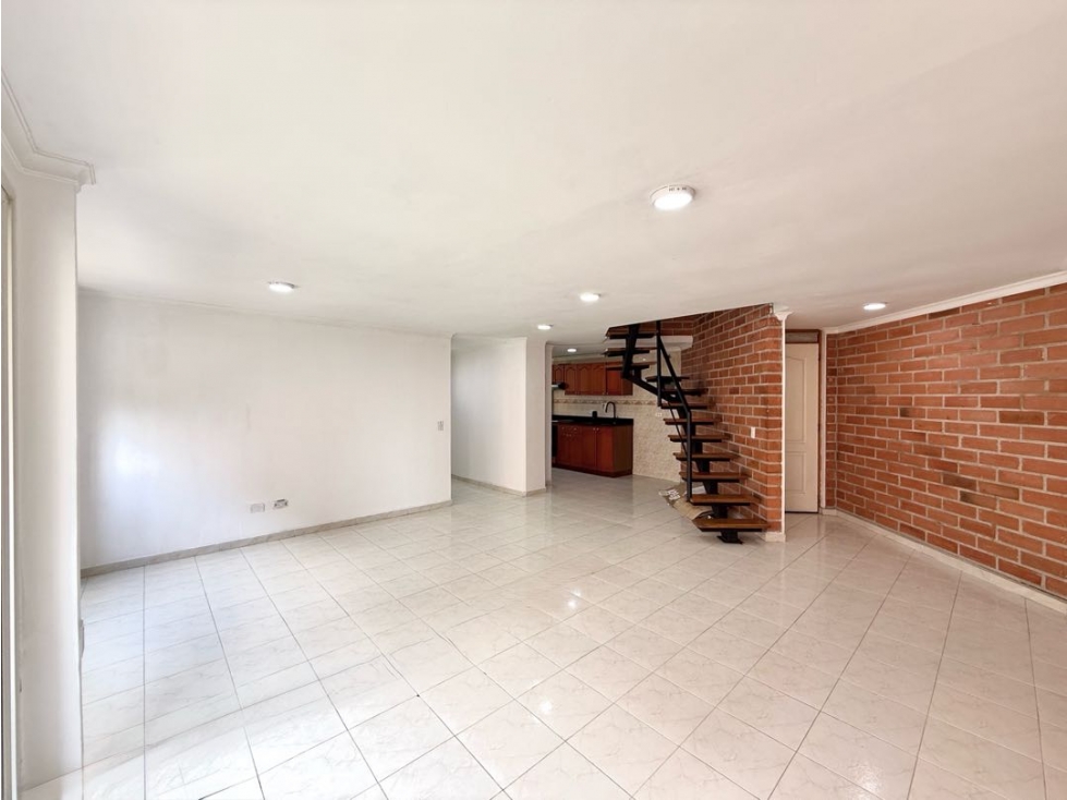 APARTAMENTO EN VENTA DUPLEX | LOMA DEL INDIO | 3 HABITACIONES — foto 2