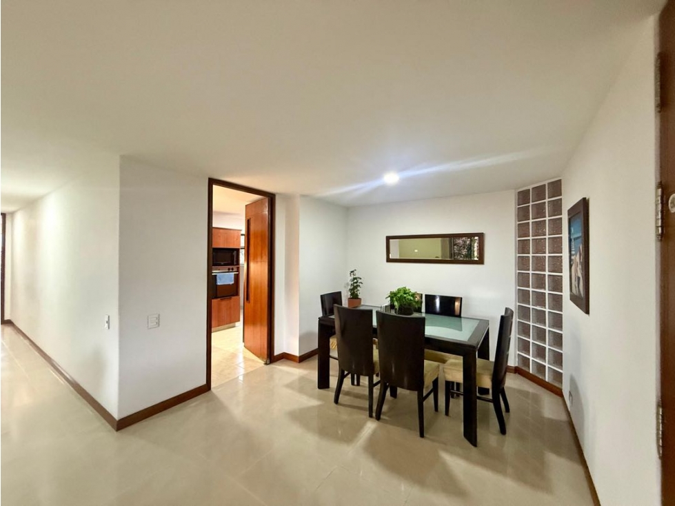 APARTAMENTO EN VENTA EL CAMPESTRE, EL POBLADO MEDELLIN — foto 3