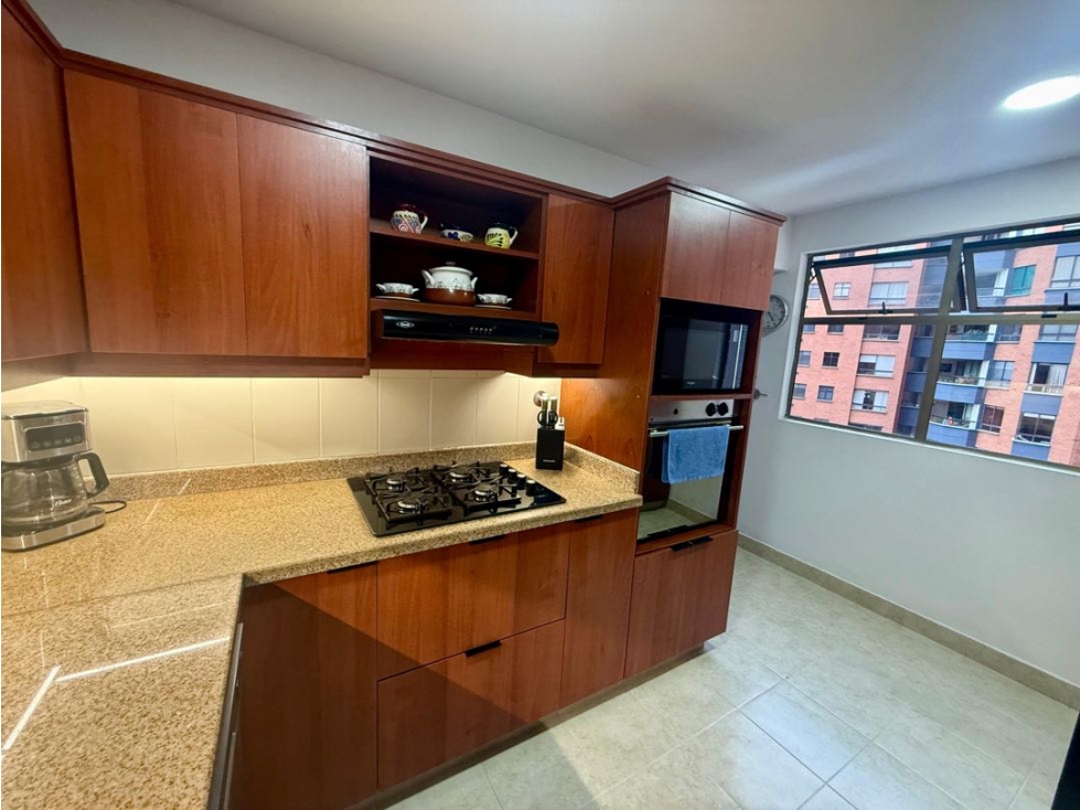 APARTAMENTO EN VENTA EL CAMPESTRE, EL POBLADO MEDELLIN — foto 5