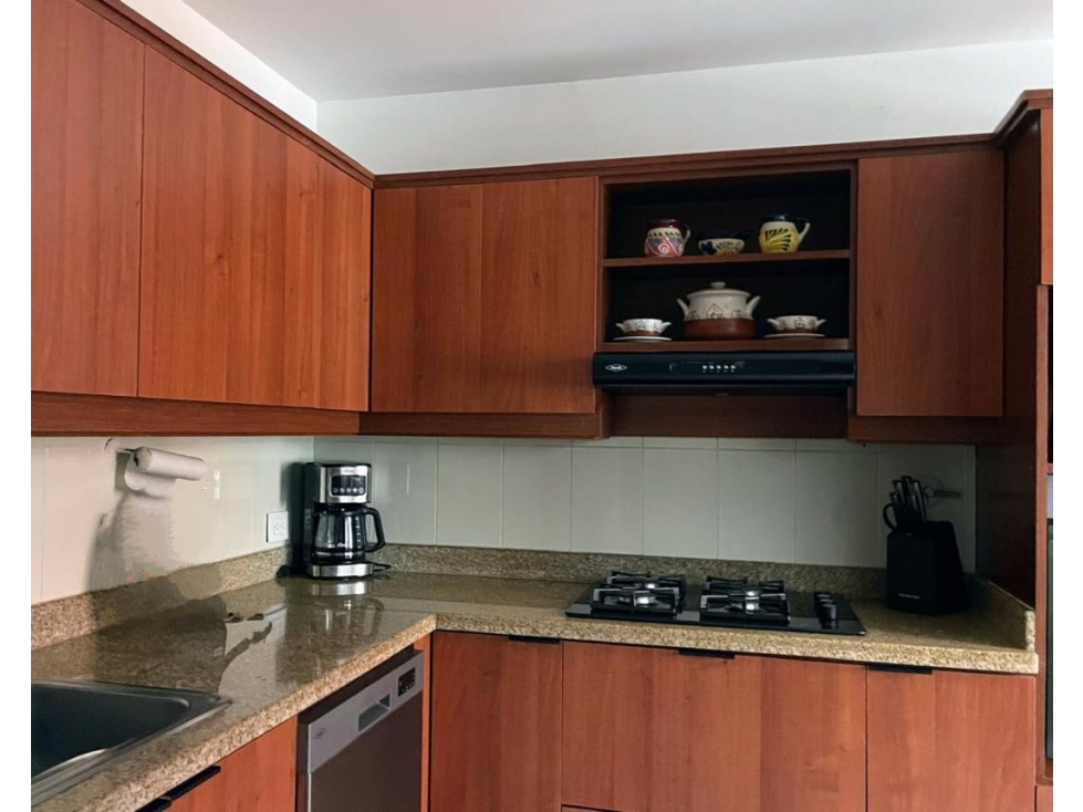 APARTAMENTO EN VENTA EL CAMPESTRE, EL POBLADO, MEDELLÍN — foto 6