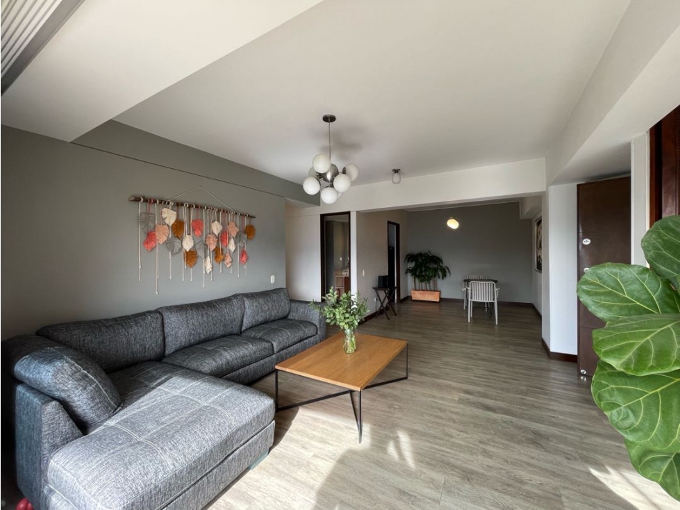 Apartamento en venta - El escobero - 133 m² | 3 Habitaciones con Baño — foto 3