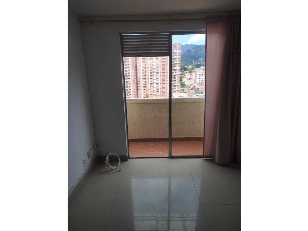 APARTAMENTO EN VENTA EL LA AMERICA. MEDELLIN