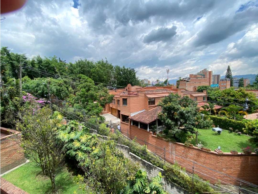 Apartamento en venta , el Poblado sector los parra,a dos pasos de todo — foto 3
