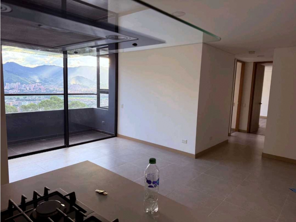 APARTAMENTO EN VENTA EL POBLADO SECTOR LAS PALMAS (T) — foto 5