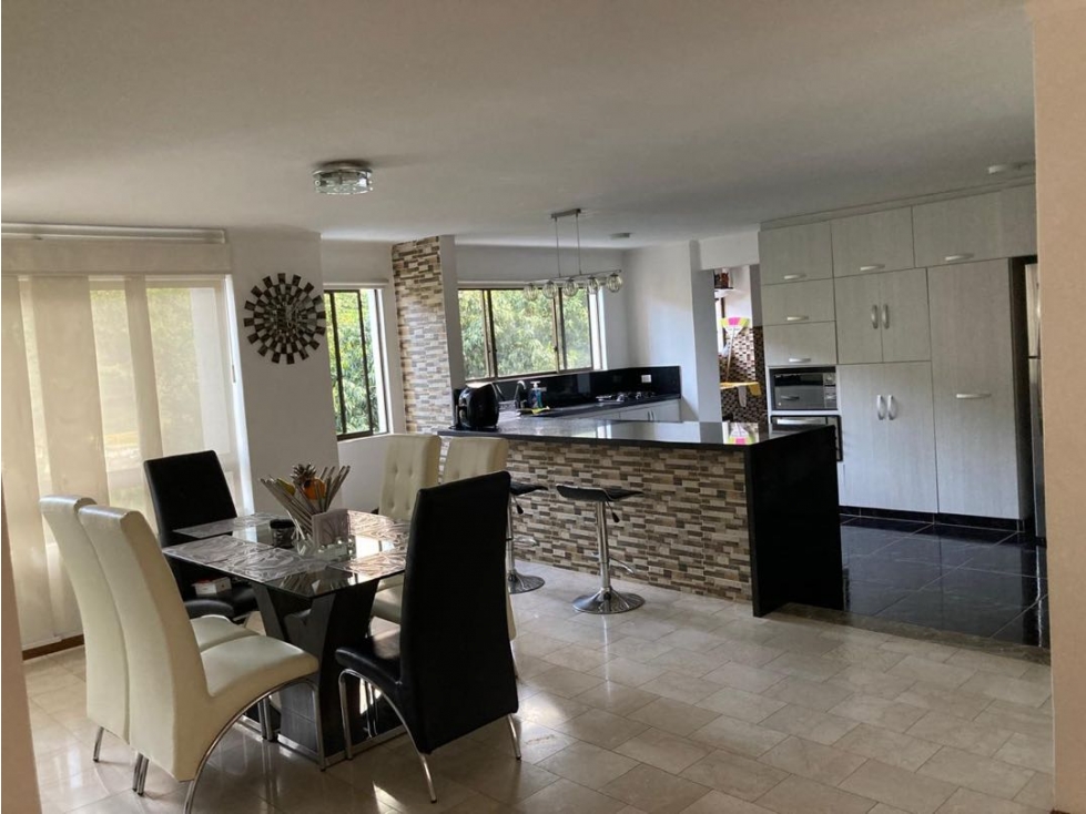 Apartamento en venta el poblado los Parra