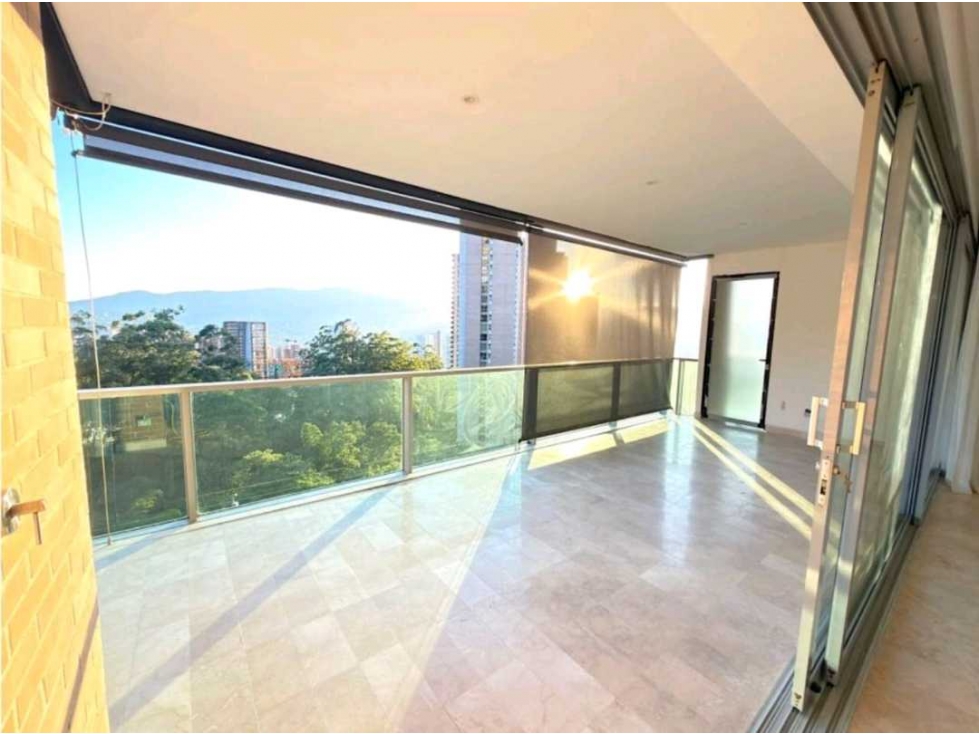 APARTAMENTO EN VENTA EL POBLADO SECTOR LOS BALSOS — foto 2