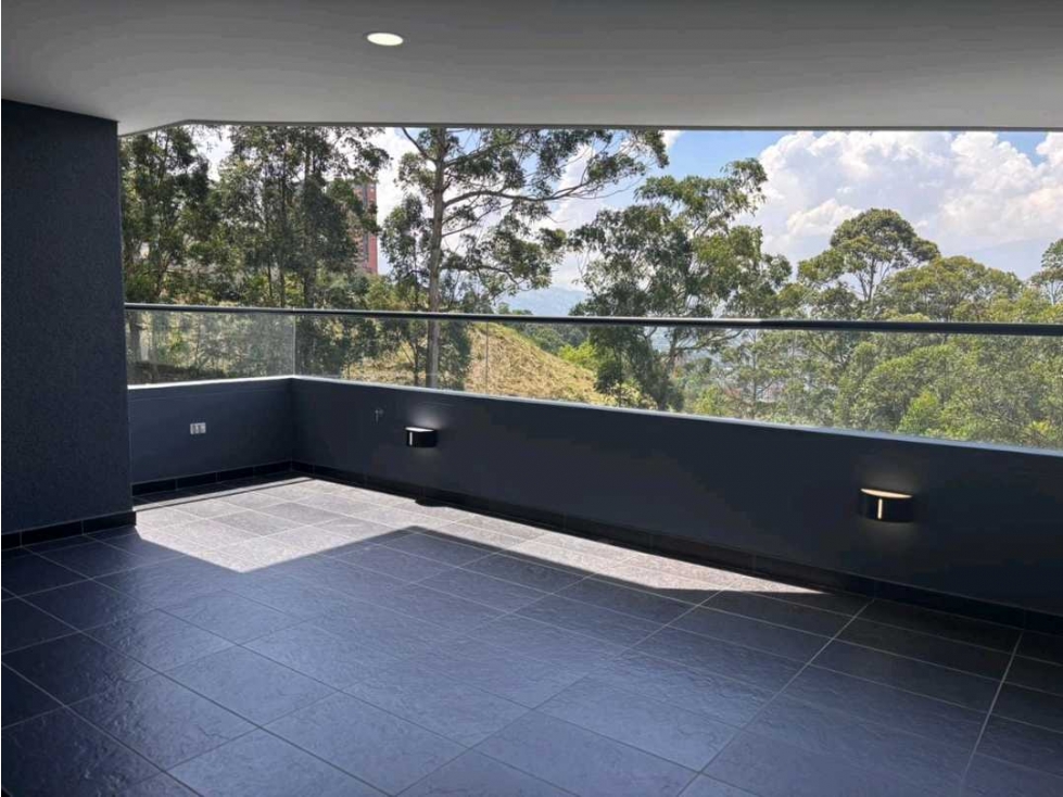 Apartamento en venta El Poblado Las Palmas - vista abierta campestre
