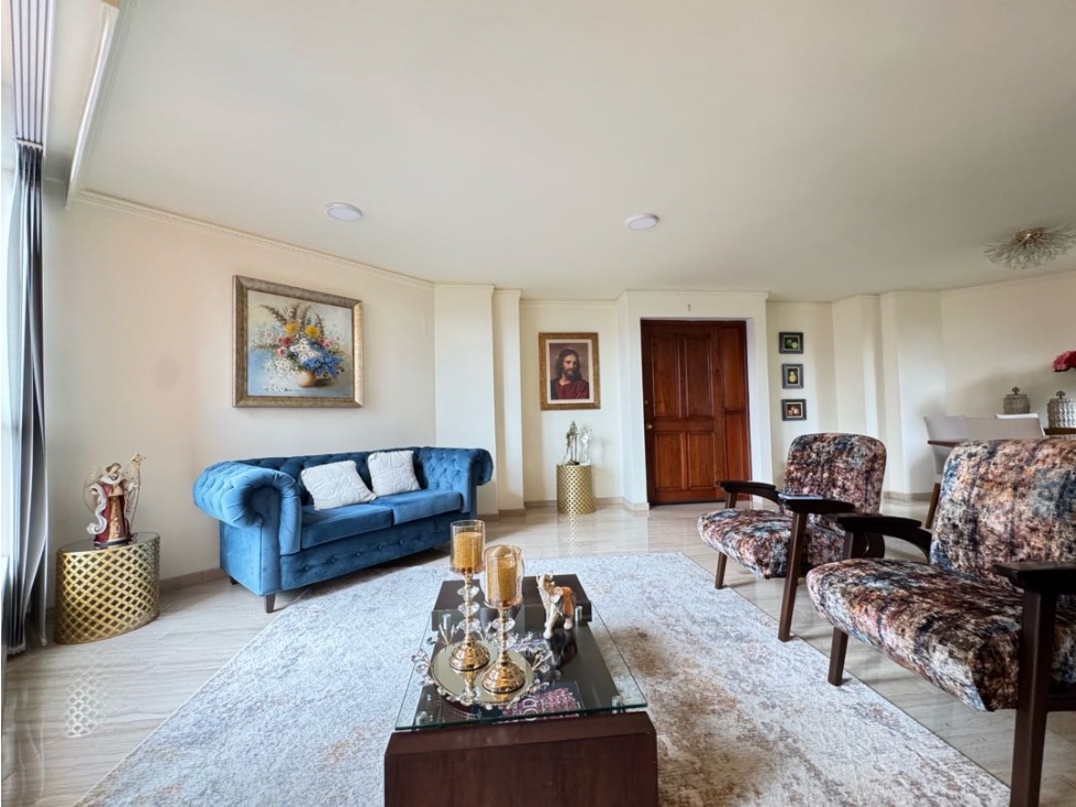 Apartamento en venta El Poblado Transversal superior cerca al Tesoro