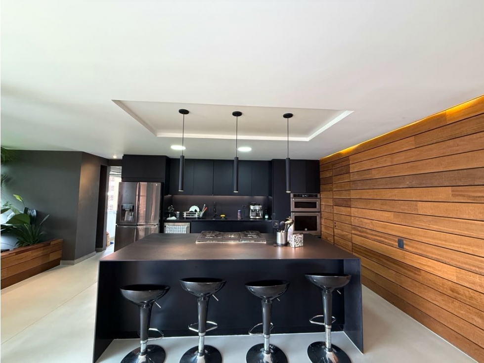Apartamento en venta El Poblado Superior | 240 m² | Vista panorámica — foto 3