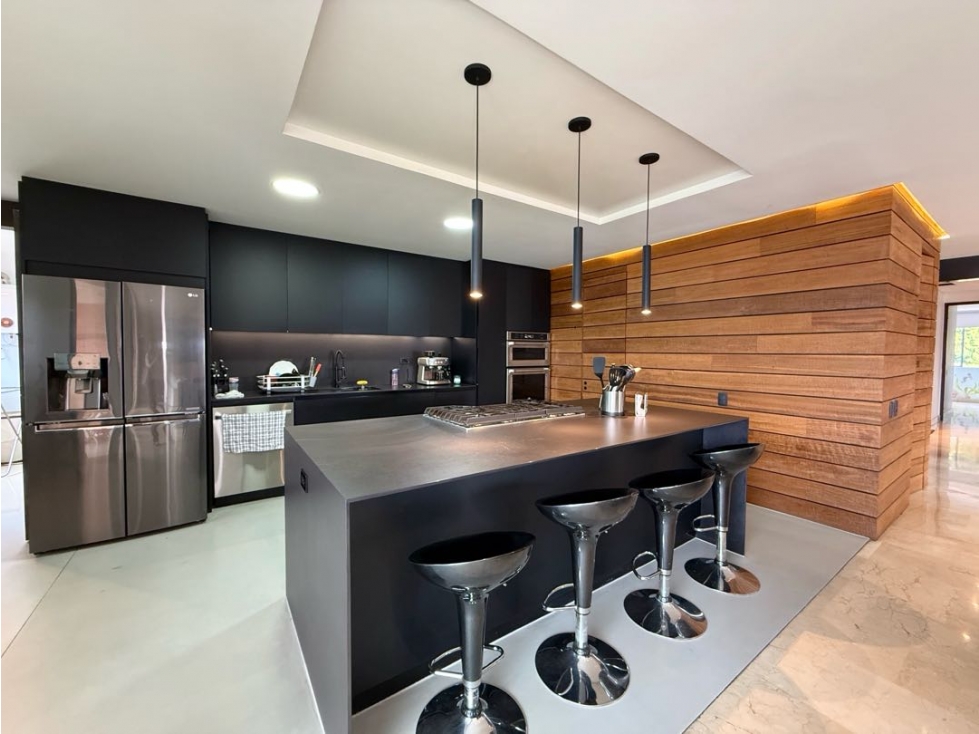 Apartamento en venta El Poblado Superior | 240 m² | Vista panorámica — foto 4