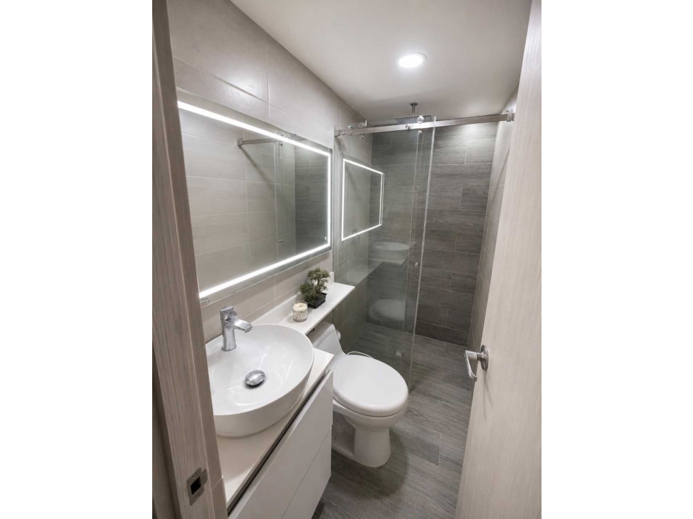 APARTAMENTO EN VENTA EL POBLADO SECTOR LOMA DEL INDIO (T) — foto 6