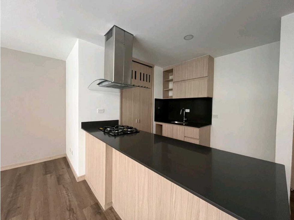 APARTAMENTO EN VENTA EL RETIRO — foto 2