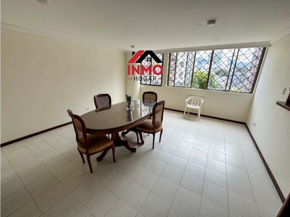 Apartamento en venta en Alpes Pereira