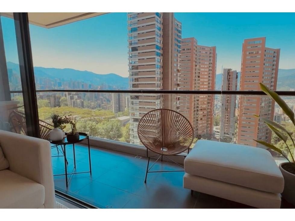 Apartamento en venta en Altos del Poblado, Medellín — foto 4