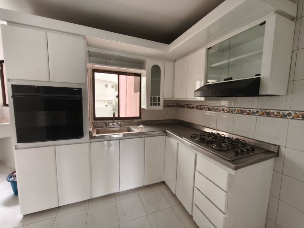 APARTAMENTO EN VENTA EN BAVARIA — foto 4