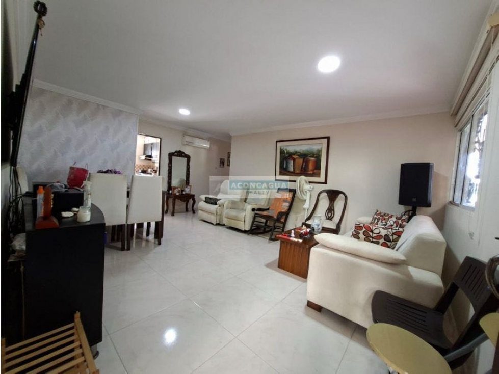 Apartamento en venta en Bellavista primer piso