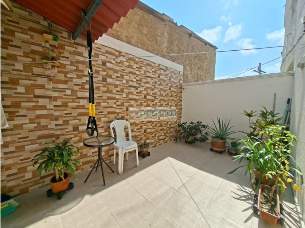 Apartamento en venta en Bellavista primer piso — foto 2