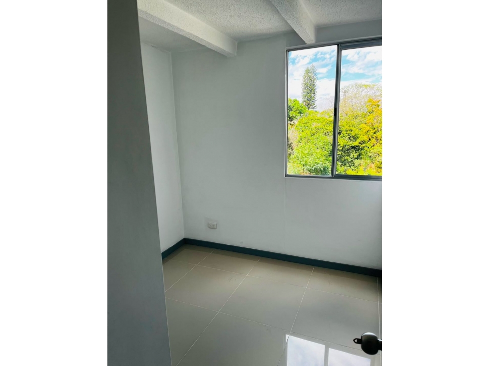 APARTAMENTO EN VENTA EN BELLO — foto 3