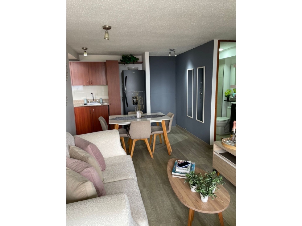 Apartamento en venta en Belén - Loma de los Bernal — foto 2