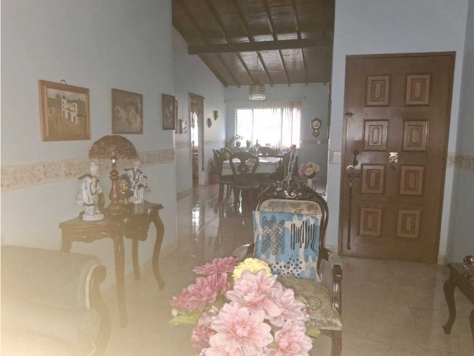 APARTAMENTO EN VENTA EN CALASANZ CON PARQUEADERO A ESTACION FLORESTA