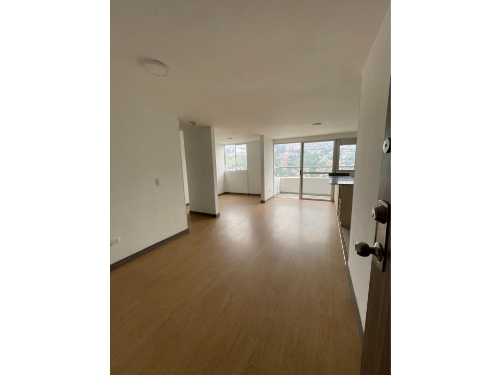 Apartamento en venta en Calasanz