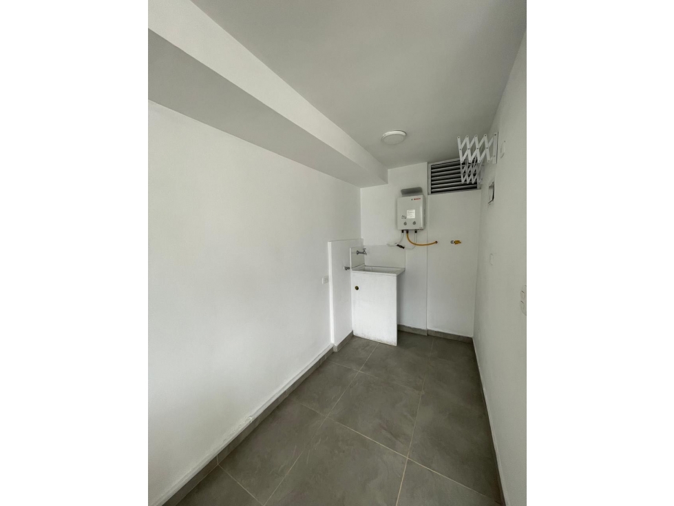 Apartamento en venta en Calasanz — foto 4