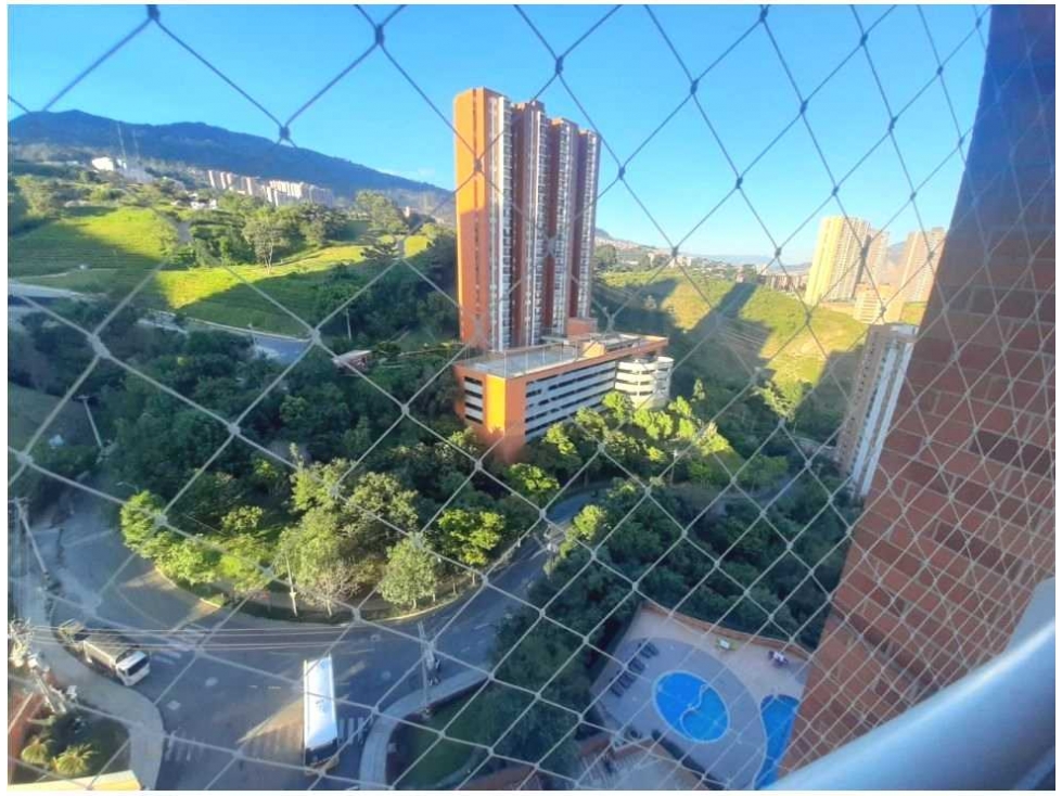 Apartamento En Venta En Calasanz Medellín — foto 2