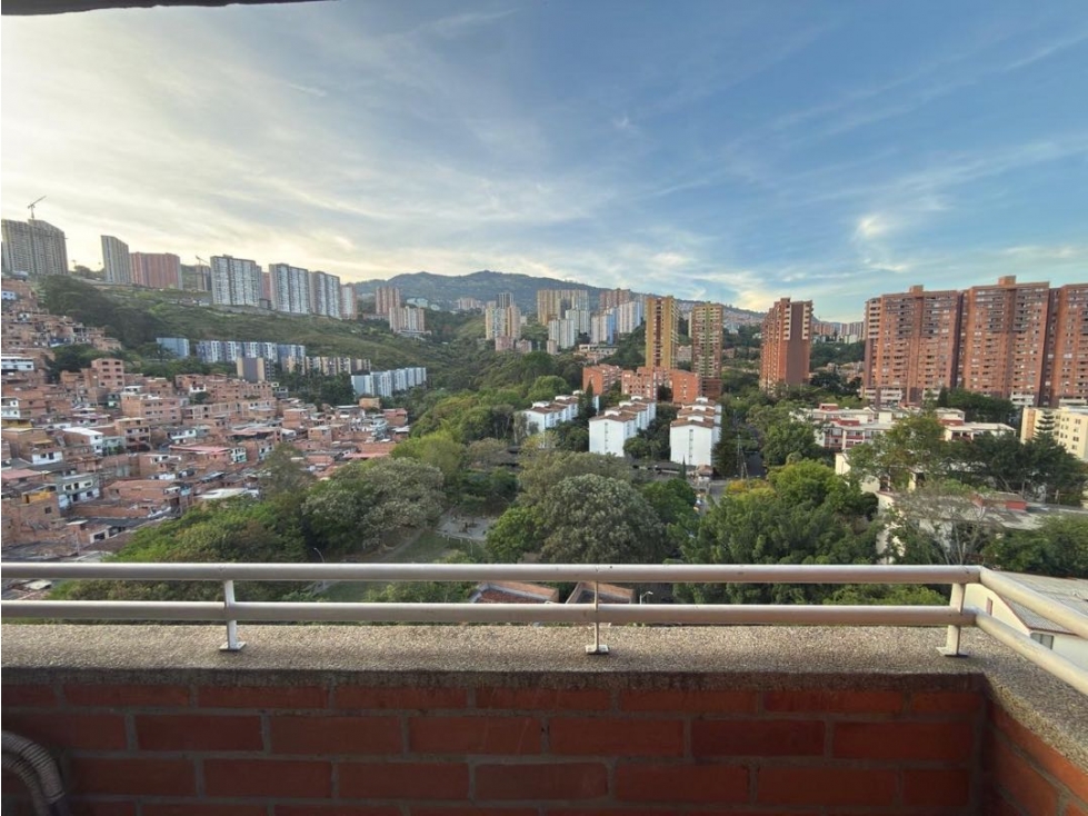 Apartamento en venta en Calasanz — foto 4