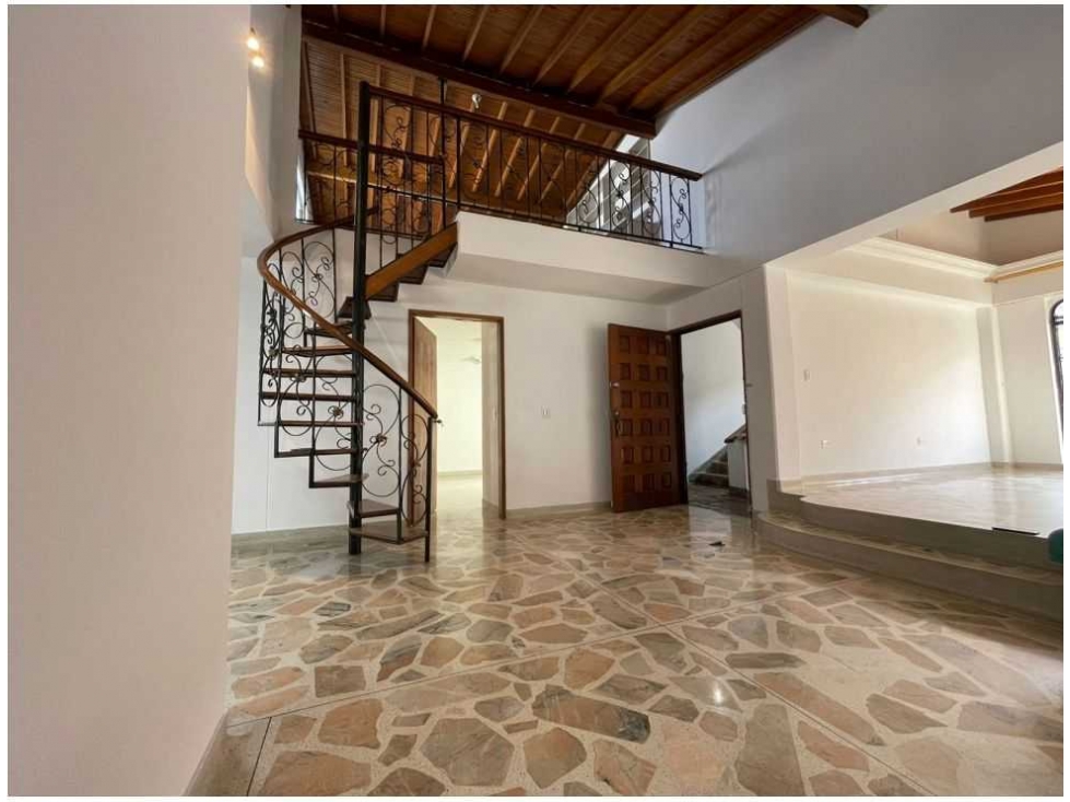 Apartamento en Venta Calasanz Parte Alta