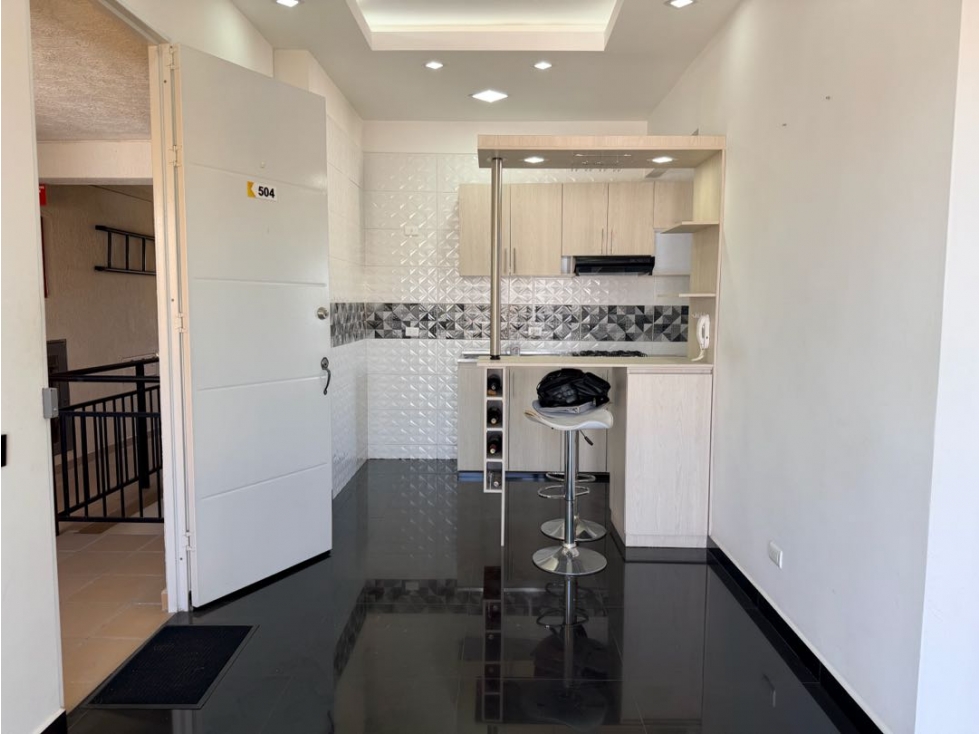 APARTAMENTO EN VENTA EN CALI, BARRIO POBLADO CAMPESTRE CR SOLARES — foto 3