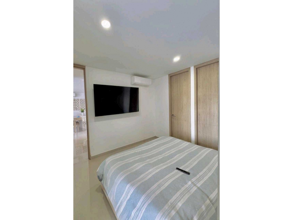 Apartamento en venta en Castellana! Vive en un espacio cómodo. — foto 3